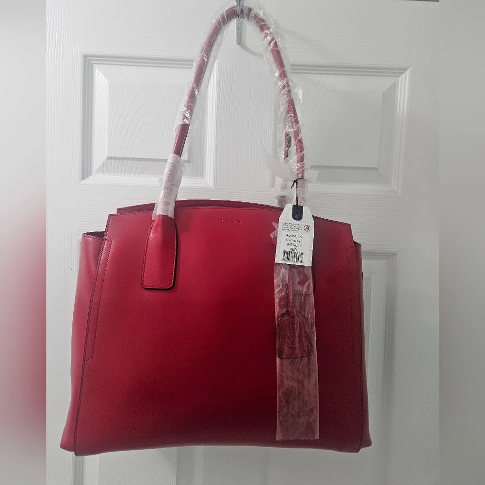 Lodis Red Leather.Audrey RFID Zola Tote